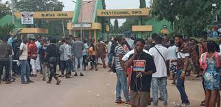 Ondo Poly students protest alleged killing of colleague by Amotekun